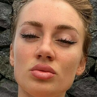 0livia Missy Naken