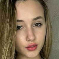 Adalyn Naken