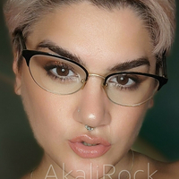 akalirock Naken