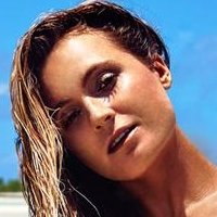 Alana Blanchard Naken