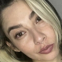 Alanna Castro Naken