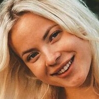 Alexamalbec Naken