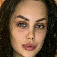 Alexandra Ale Naken