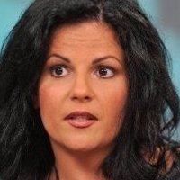 Alexandra Oszter Naken
