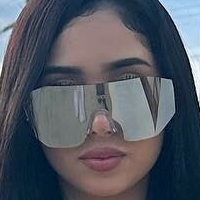 Alexia Magallon Naken