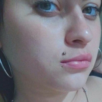 Algo De Ella Naken