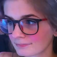 Alice Cookie Naken