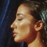 Alicia Arrietta Naken