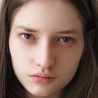 Alicia Davis Naken