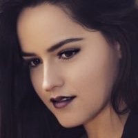 Alicia Jaziz Naken