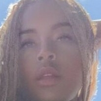 Alicia Lamars Naken