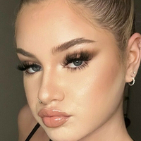 aliciamayer Naken