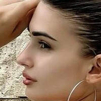 Alina Angelina Naken