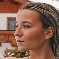 Alina Wachinger Naken