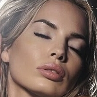 Aline arabella Naken