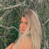 Aline Novak Naken