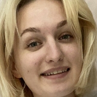 Alisha Moor Naken
