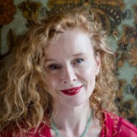 Alison Whyte Naken