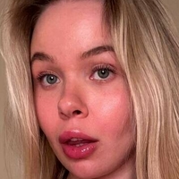 alissaada Naken