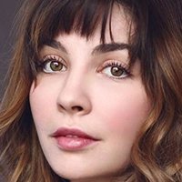 Alix Bénézech Naken