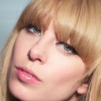 Alix Brown Naken