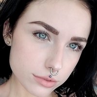 Alora Li Naken