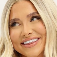 Alyssa Hyde Naken