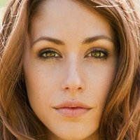 Amanda Crew Naken