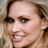Amanda Loncar Naken