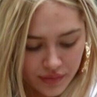 Amelia Gray Hamlin Naken