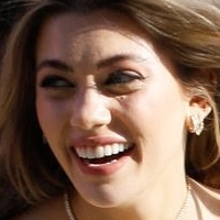 Amelie Zilber Naken