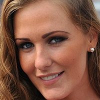 Amii Grove Naken