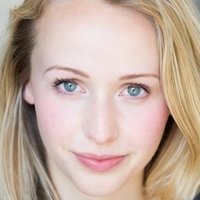Amy Leighton Naken