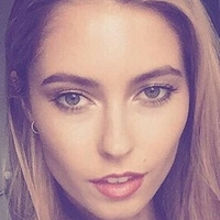 Amy Neville Naken