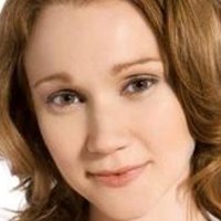 Amy Sloan Naken