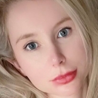 Amy Snow Naken