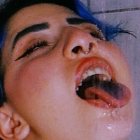 Ana Brando Naken