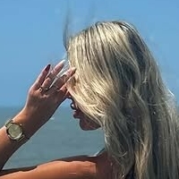 Ana Laura Goulart Naken