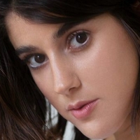 Ana Maria Naken
