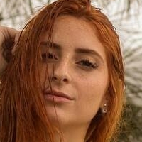 Ana Rezende Naken