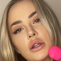 anastasiabrokelyn Naken