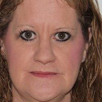 Andrea Lawrence Naken