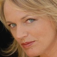 Andrea Sadler Naken