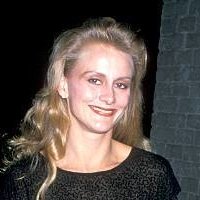 Andrea Thompson Naken