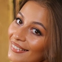 Andreea Monnalisa Naken