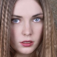 Angela Gasparec Naken