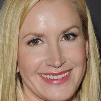 Angela Kinsey Naken