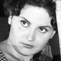 Angela Luce Naken