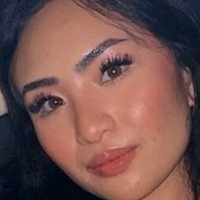Angela Reyes Naken