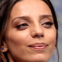 Angela Sarafyan Naken